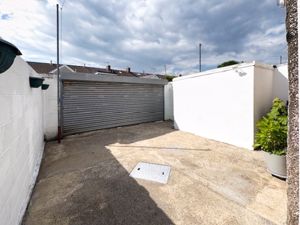 Photo 34- click for photo gallery